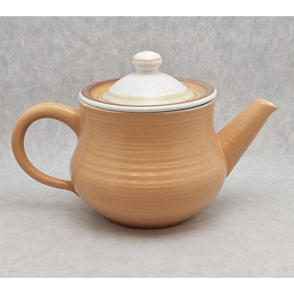Franciscan Earthenware Tea Pot & Creamer‎ - 1.5 QT